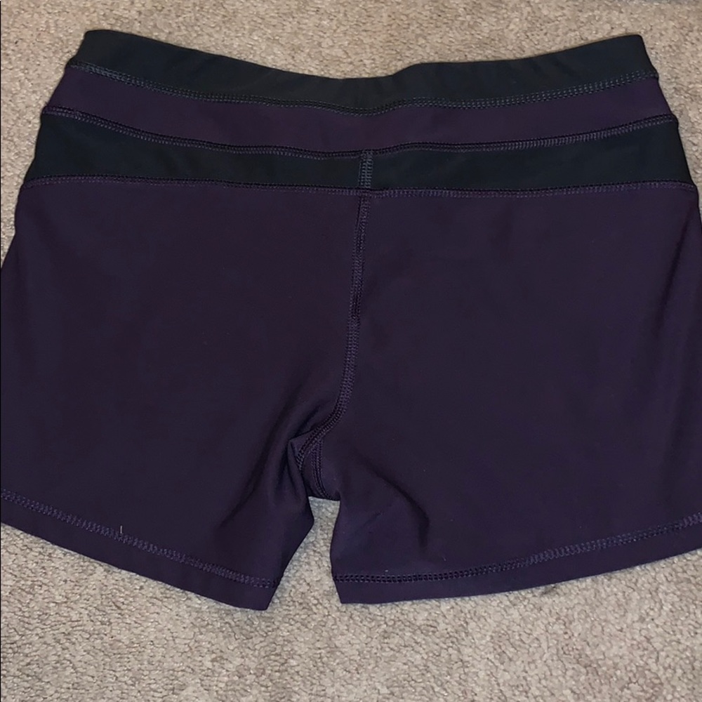 Running shorts